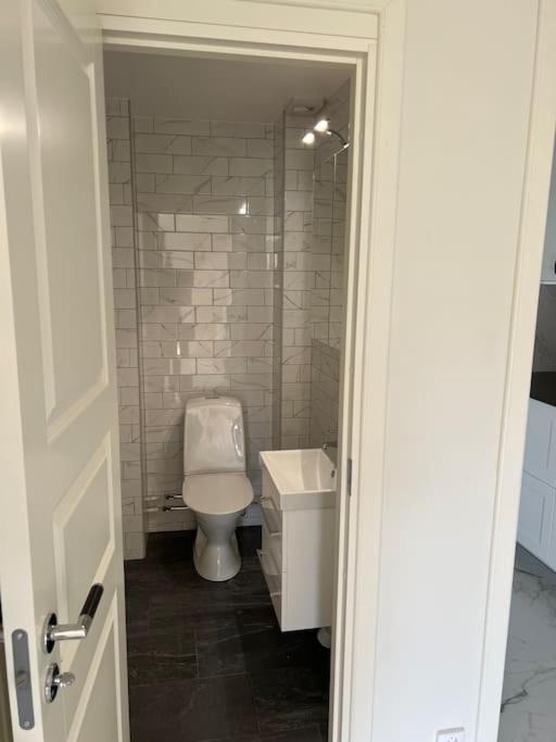 Haerligt Stort Boende I Perfekt Laege Borås Exteriör bild