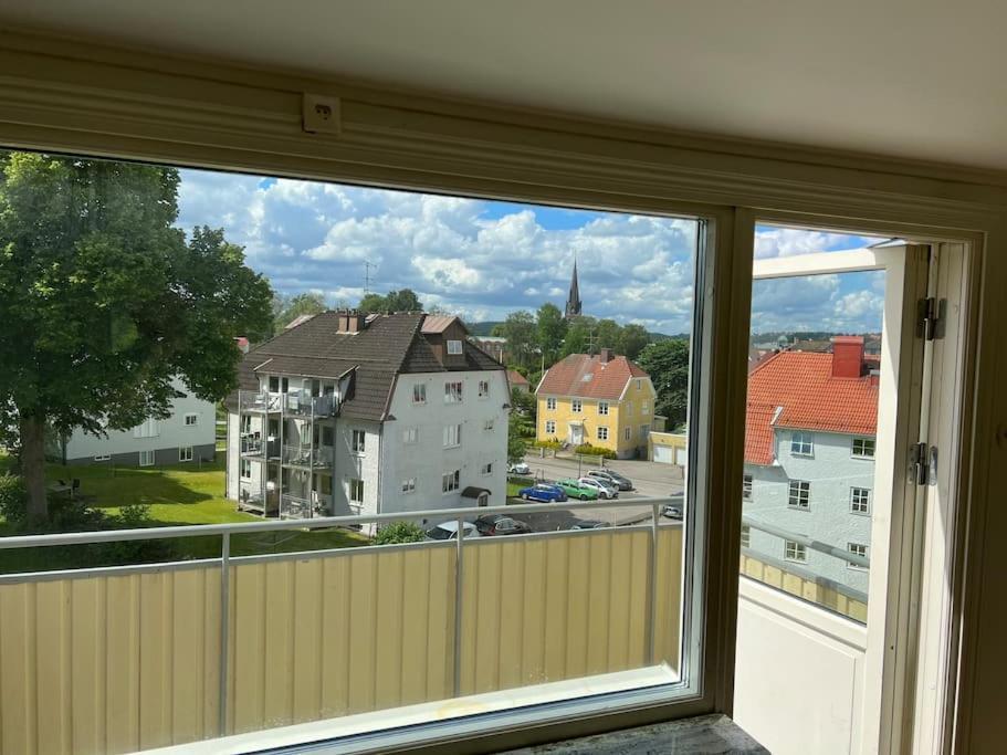 Haerligt Stort Boende I Perfekt Laege Borås Exteriör bild